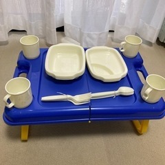 ピクニック用 アウトドア用テーブル&食器セットUSED品の画像