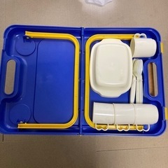 ピクニック用 アウトドア用テーブル&食器セットUSED品の画像