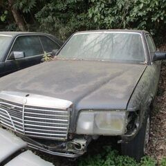 メルセデス―ベンツ126-300SE部品取り中古車
