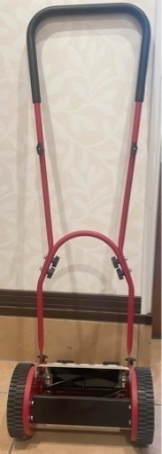 手動芝刈り機