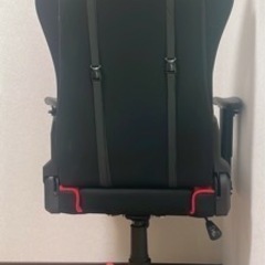 ゲーミングチェアの画像