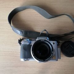 Panasonic LUMIX DMC-FZ5