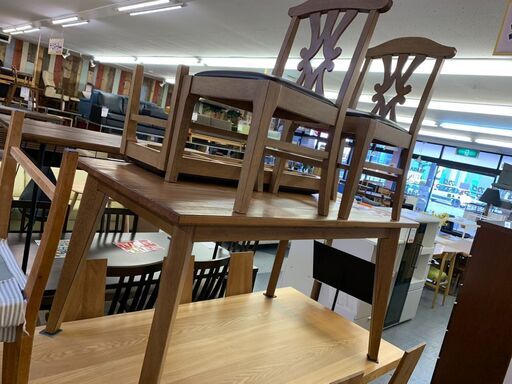 2-8 ダイニング4点セット【引取限定・現状渡し】カグマニア