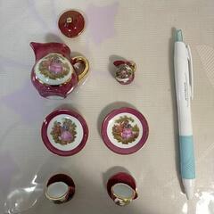 ミニチュア　アンティーク食器