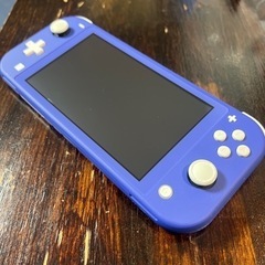 取引中Switch lite マイクラソフト付の画像