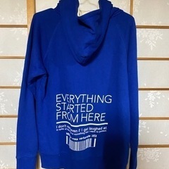 UVERworld グッズパーカーの画像
