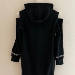【最終お値下げ】子ども用✩LOVETOXIC✩ラブトキ フード付きTシャツ　Mサイズ150㎝の画像