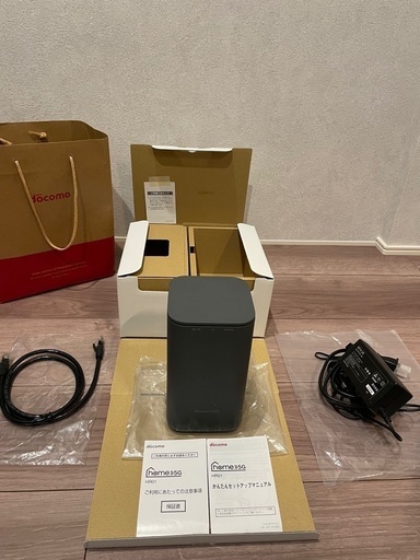 5G ドコモホームルーターHR1