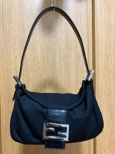 フェンディFENDI ハンドバッグ•ショルダーバッグ