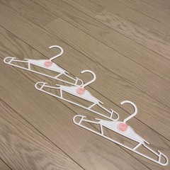 ★新品　ベビーハンガー★