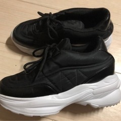 Rady スニーカー　Sサイズの画像