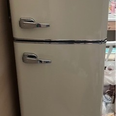 レトロ冷蔵庫