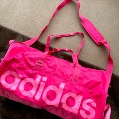 adidas ドラム型バッグ＆シューズ入れ ピンク