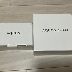 アクオスケータイ　4、2 空箱　ソフトバンク　取説
