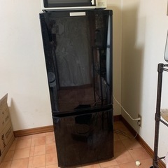 冷蔵庫　　電子レンジ