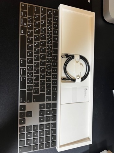 mac mini M1 おまけ付き