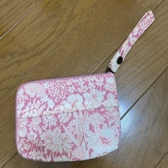 未使用　ティッシュケース兼ポーチ