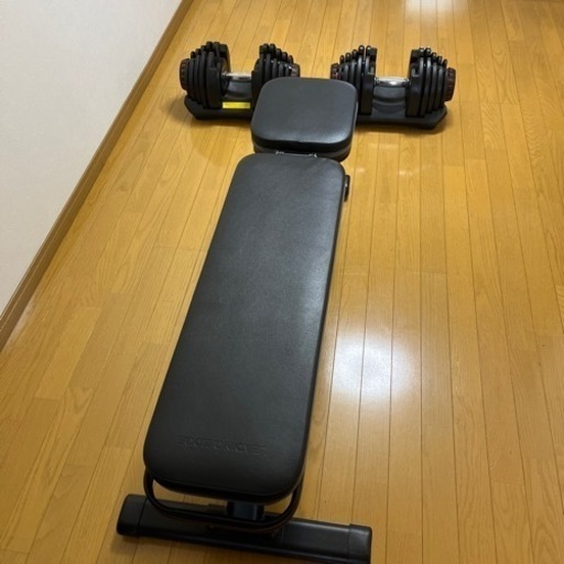 ダンベル(可変式40kg)×2、ベンチ