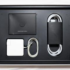 MacBook Pro (Retina 15インチ Mid 2014) クリエイター・デザイナー向け CS6・Win10Pro付きの画像