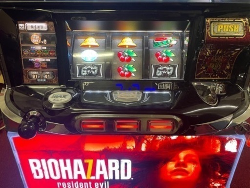 カード決済可能！！バイオハザード7実機　コイン不要機付き