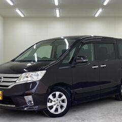 【自社ローン大歓迎☆】月々分割出来ます！日産 セレナ