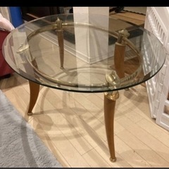 値下げ🔻しました　　ガラステーブルの画像