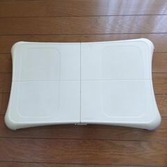 Wii 本体 Fit リゾート マリオカート ファミリートレーナー ハンドル ソフト9本の画像