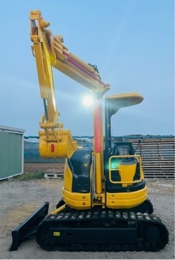 コマツ　PC28UU-2 コマツ PC28UU-2│株式会社スタンパックス