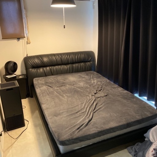 ダブルベッドフレーム