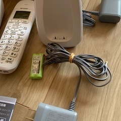 ほぼ新品★シャープ 子機付 デジタルコードレス電話機の画像