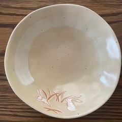 食器　うさぎ柄