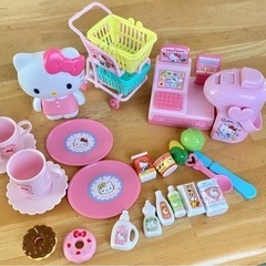 ハローキティ　おままごとセット