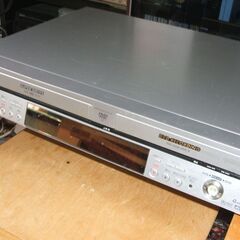 （A２０）パナソニックDMR－E７０V、VHS付きDVDレコーダー。