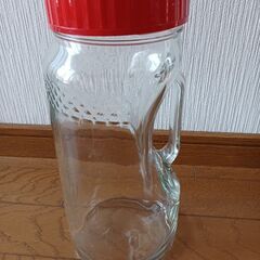 果実酒ビンの画像