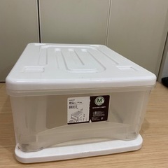 ニトリのカラーボックス二つの画像