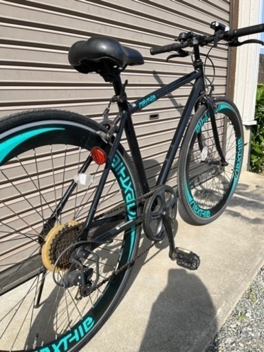 取引成立　クロスバイク 自転車 700c SHIMANO シマノ外装7段変速 
