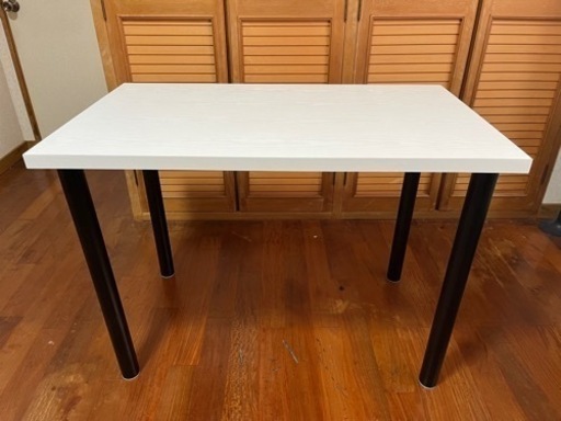 【状態良し❗️】100cm×59cm／ニトリのデスク✨
