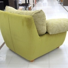 HUKLA 1人がけソファ デザイナー