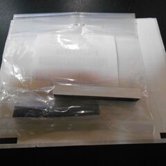 ☆未開封新品未使用☆　84617-76F00　SUZUKI (スズキ) 純正部品 スペーサ ウィンドシールドガラス の画像
