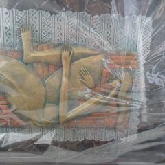 額と  ??　彫刻作品の画像