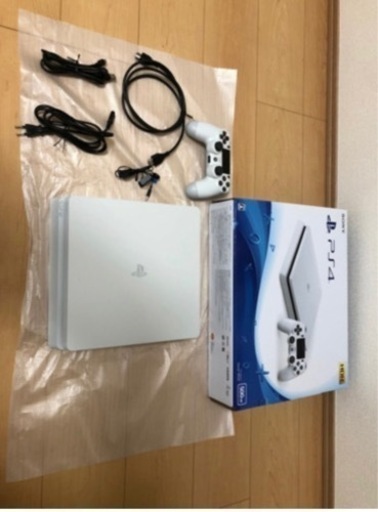 （特別価格❗️）美品‼️プレステ4《ソフト、コントローラー込み価格》‼️