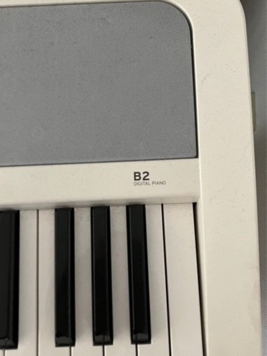 中古　美品　電子ピアノ【お取り引き中】