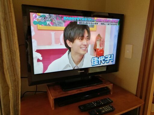【最終値下げ】東芝 32インチTVとSONY 2番組同時録画ブルーレイレコーダーのセット