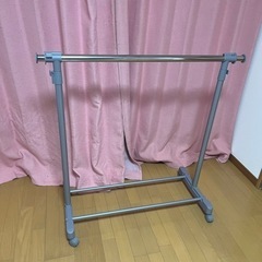 ニトリハンガーラックの画像