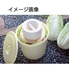 【成立終了】🥬フタ付き漬物容器３０型(押し蓋付き)／ポリエチレン製♻️良好中古品の画像