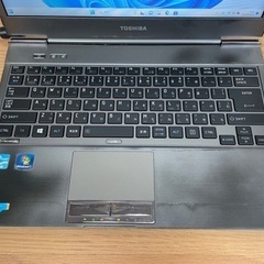 大好評ポッキリ価格♪SSD256GB♪東芝 Windows11Pro ウルトラブック 超薄型ノートパソコン Core i5-3427Uの画像