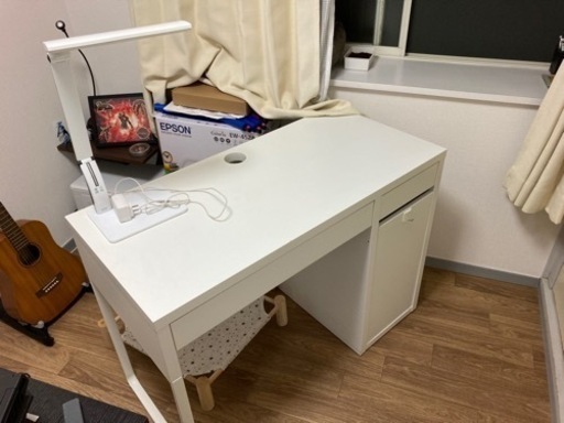 綺麗に使った使ったIKEAの机