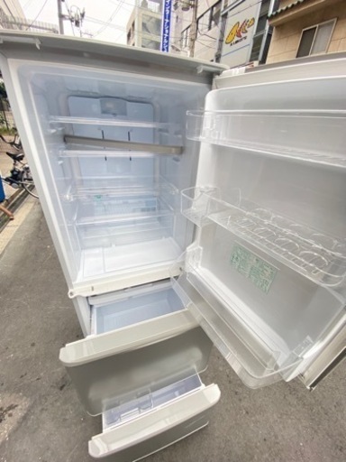 ♻️?大阪市内配達設置無料 ♻️シャープ冷蔵庫350L♻️保証有り