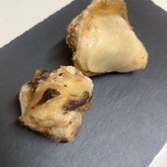 初回限定無料！通常価格1000円相当！ワンちゃんのおやつ　おもちゃ　国産牛骨　膝小僧の骨2個入りの画像