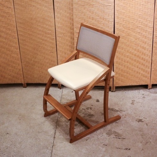 （売約済み）カリモク　karimoku クレシェ　国産家具　日本製　デスクチェア　学習椅子　XT2401  椅子